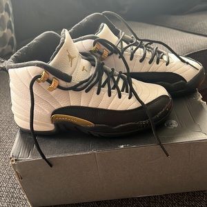 Air Jordan 12 retro Royalty Taxi